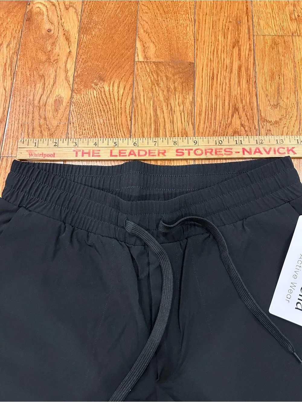 NWT‎ Isabella Active Wear Womens Small Cargo Pants Black Nylon Drawstring